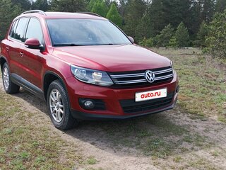 2011 Volkswagen Tiguan I Рестайлинг, красный, 1250000 рублей, вид 3