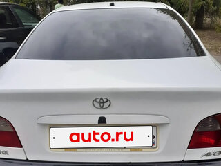 1998 Toyota Avensis I, белый, 350000 рублей, вид 3