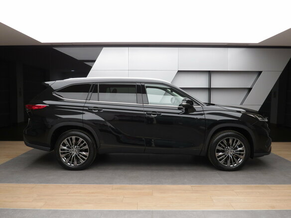2025 Toyota Highlander IV (XU70), чёрный, 5780000 рублей - вид 28