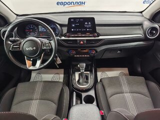 2021 Kia Cerato IV Рестайлинг, серый, 1970000 рублей, вид 5