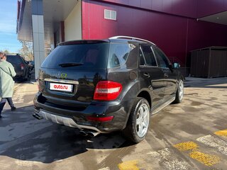 2009 Mercedes-Benz M-Класс 350 II (W164) Рестайлинг, чёрный, 1350000 рублей, вид 3
