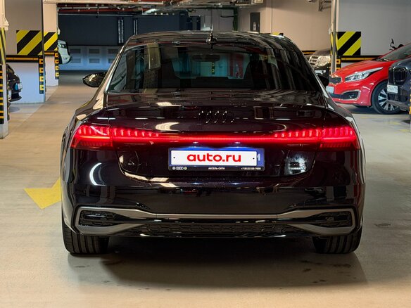 2026 Audi A7 L 45 TFSI II (4K), чёрный, 6830000 рублей - вид 15