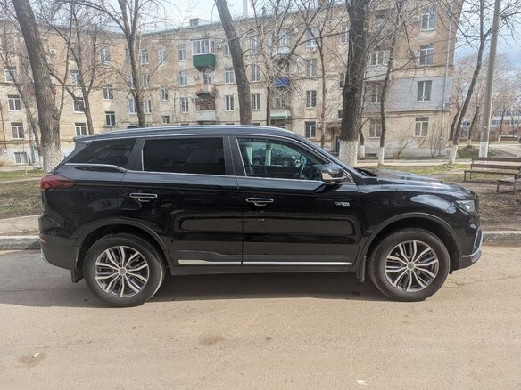 2021 Geely Atlas Pro, чёрный, 1900000 рублей - вид 6
