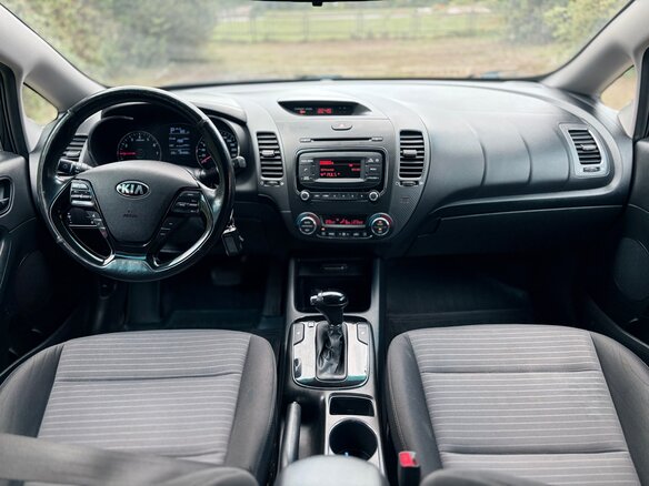 2019 Kia Cerato III Рестайлинг (Classic), чёрный, 1360000 рублей - вид 10