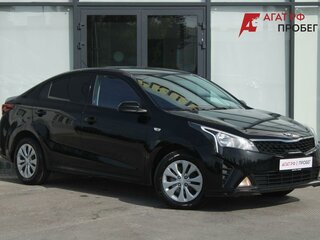 2020 Kia Rio IV, чёрный, 1740000 рублей, вид 3