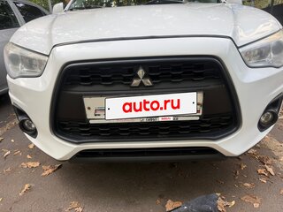 2012 Mitsubishi ASX I Рестайлинг, белый, 975000 рублей, вид 3