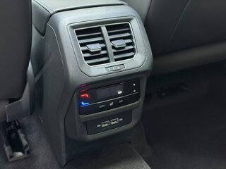 2023 Volkswagen Tayron I Рестайлинг, чёрный, 2100000 рублей, вид 5