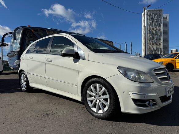 2008 Mercedes-Benz B-Класс 200 I (W245), белый, 515000 рублей