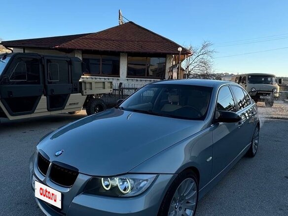 2005 BMW 3 серии 325i V (E90/E91/E92/E93), серый, 810000 рублей