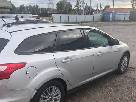 2013 Ford Focus III, серебристый, вид 3