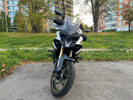 2023 Voge 525DSX, серебристый, 450000 рублей, вид 4