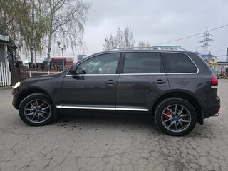 2007 Volkswagen Touareg I Рестайлинг, чёрный, 990000 рублей, вид 5