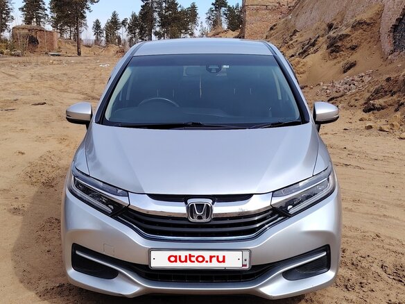 2015 Honda Shuttle II, серебристый, 1000000 рублей