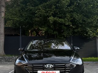 2019 Hyundai Sonata VIII (DN8), чёрный, 1700000 рублей, вид 4