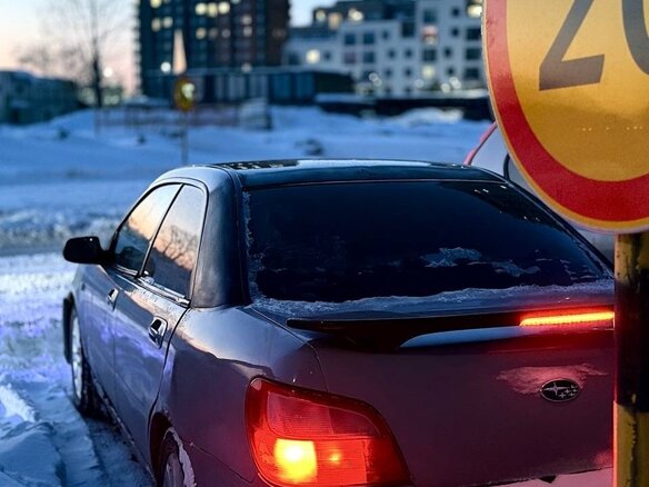 2005 Subaru Impreza II Рестайлинг 2, серый, 395000 рублей - вид 4