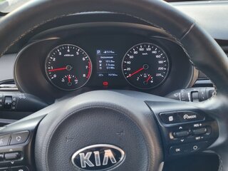 2020 Kia Rio IV, чёрный, 1900000 рублей, вид 4