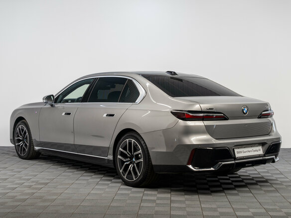 2025 BMW 7 серии 740d xDrive VII (G70), серый - вид 3