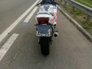 1993 Honda CBR 600F, белый, 230000 рублей, вид 3