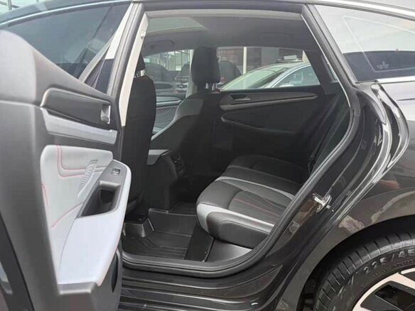 2023 Volkswagen Lamando L II, чёрный, 1745000 рублей - вид 8