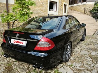 2007 Mercedes-Benz E-Класс 200 III (W211, S211) Рестайлинг, чёрный, 750000 рублей, вид 4
