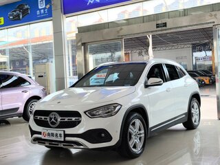 2022 Mercedes-Benz GLA 180 II (H247), белый, 2230000 рублей, вид 3