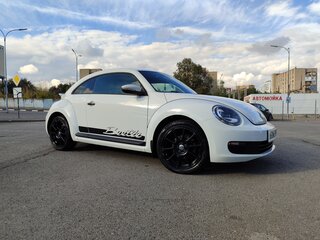 2015 Volkswagen Beetle II (A5), белый, 1290000 рублей, вид 3