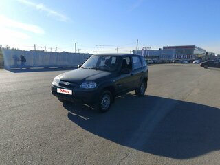 2015 Chevrolet Niva I Рестайлинг, зелёный, 750000 рублей, вид 1