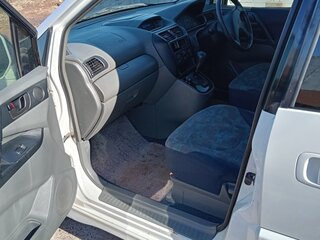 1998 Mitsubishi RVR II, белый, 200000 рублей, вид 5