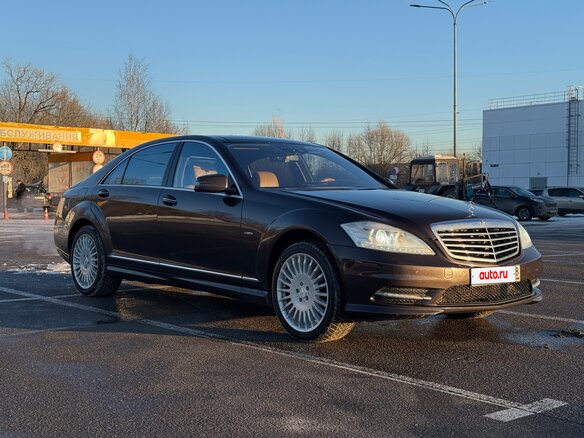 2011 Mercedes-Benz S-Класс 500 Long V (W221) Рестайлинг, коричневый - вид 3