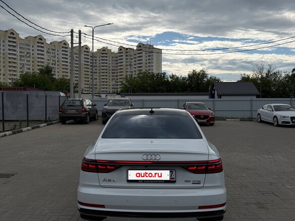 2020 Audi A8 55 TFSI IV (D5), белый, 6100000 рублей - вид 28