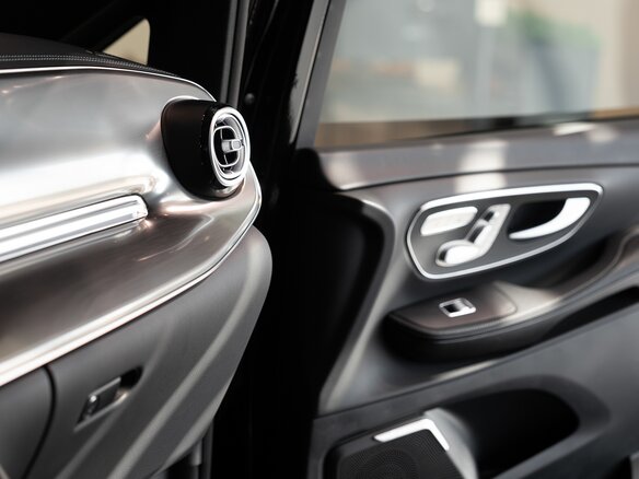 2026 Mercedes-Benz V-Класс Extra Long 300 d экстра длинный III (W447) Рестайлинг 2, чёрный, 14500000 рублей - вид 20