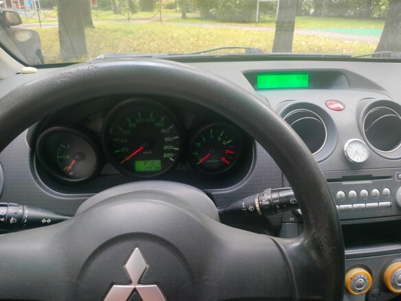 2007 Mitsubishi Colt VI (Z20/Z30), красный, 270000 рублей - вид 5