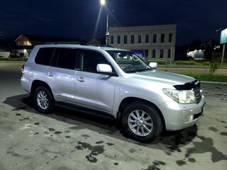 2010 Toyota Land Cruiser 200 Series, серебристый, 2800000 рублей, вид 2