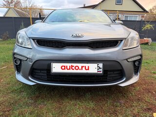 2020 Kia Rio IV, серый, 1500000 рублей, вид 2