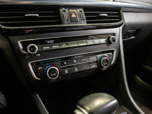 2017 Kia Optima IV, коричневый - вид 29