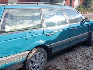 1992 Volkswagen Passat B3, зелёный, 180000 рублей, вид 3