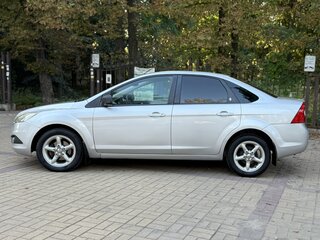 2008 Ford Focus II Рестайлинг, серебристый, 485000 рублей, вид 3