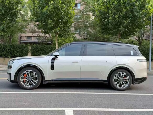 2025 Lynk & Co 900, серый, 6515000 рублей - вид 6
