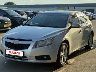 2012 Chevrolet Cruze I Рестайлинг, серебристый, 670000 рублей, вид 1