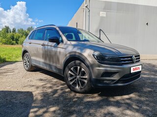 2019 Volkswagen Tiguan II, коричневый, 2199000 рублей, вид 4
