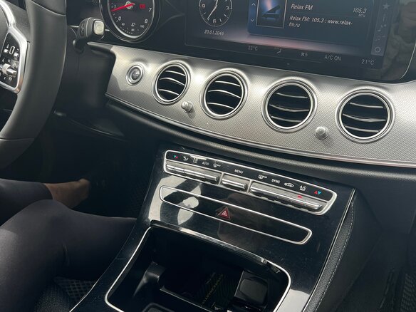 2020 Mercedes-Benz E-Класс 200 V (W213, S213, C238), чёрный, 2850000 рублей - вид 11