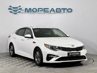 2019 Kia Optima IV Рестайлинг, белый, 1730000 рублей, вид 3