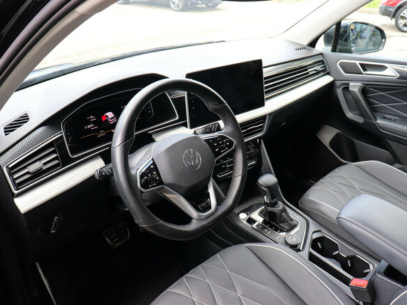 2023 Volkswagen Tiguan Allspace II Рестайлинг, чёрный - вид 6