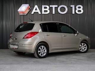 2011 Nissan Tiida I Рестайлинг, бежевый, 759000 рублей, вид 3