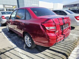 2026 Lada (ВАЗ) Granta I Рестайлинг, красный, 1238000 рублей, вид 4