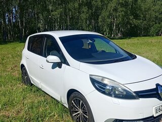 2011 Renault Scenic III, белый, 700000 рублей, вид 3