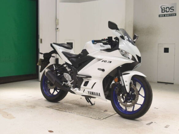 2024 Yamaha YZF-R3, белый, 430000 рублей - вид 1