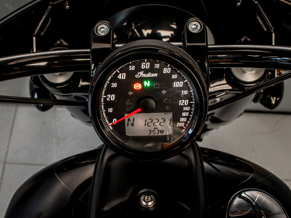 2022 Indian Chief, чёрный, 1501473 рублей - вид 9