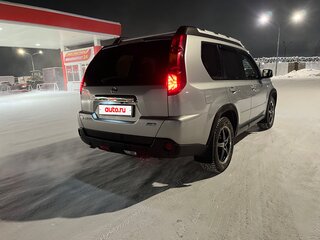 2010 Nissan X-Trail II Рестайлинг, серебристый, 1490000 рублей, вид 4