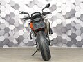 2023 KTM 890 Duke GP, чёрный, 899000 рублей - вид 5
